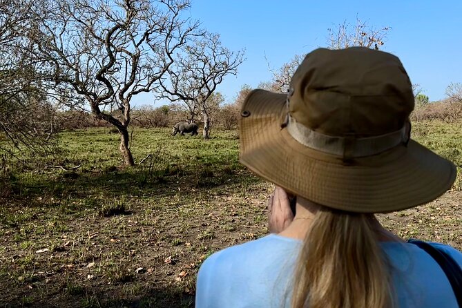 1 Day Budget Rhino Trekking at Ziwa Rhino Sanctuary - Walking with white rhino families