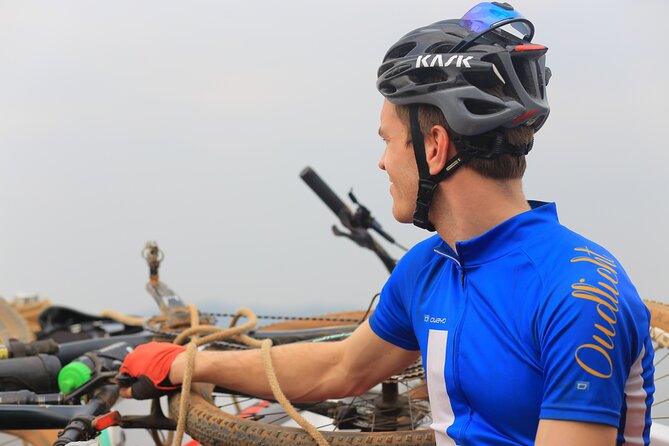 7 Hours Guided Cycling Tour to Sezibwa Waterfalls - What the included food and drink really provide
