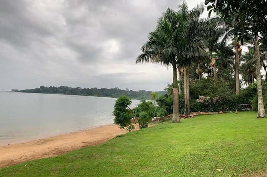 Entebbe: Guided Walking Tour - Why Entebbe works well on foot