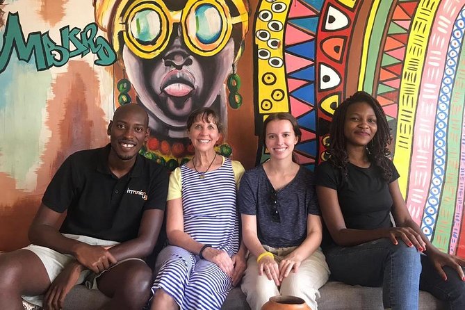Entebbe Walking Tour (3 Hours) with Zoo and Botanical Gardens Options - Starting at Victoria Mall Entebbe