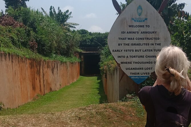 Inside Kampala walking tour (Female guided) - Nakasero Market and seasonal fruit