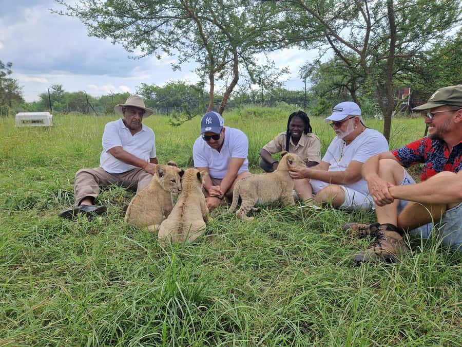 Kampala: Conservation Centre for Wildlife Guided Tour - Is $290 per person good value?