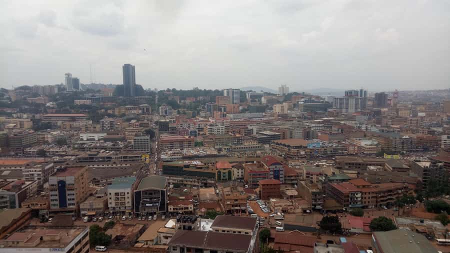 Kampala: Luxury City Tour with Hotel Pickup and Drop-Off - Starting with Kampala’s food market