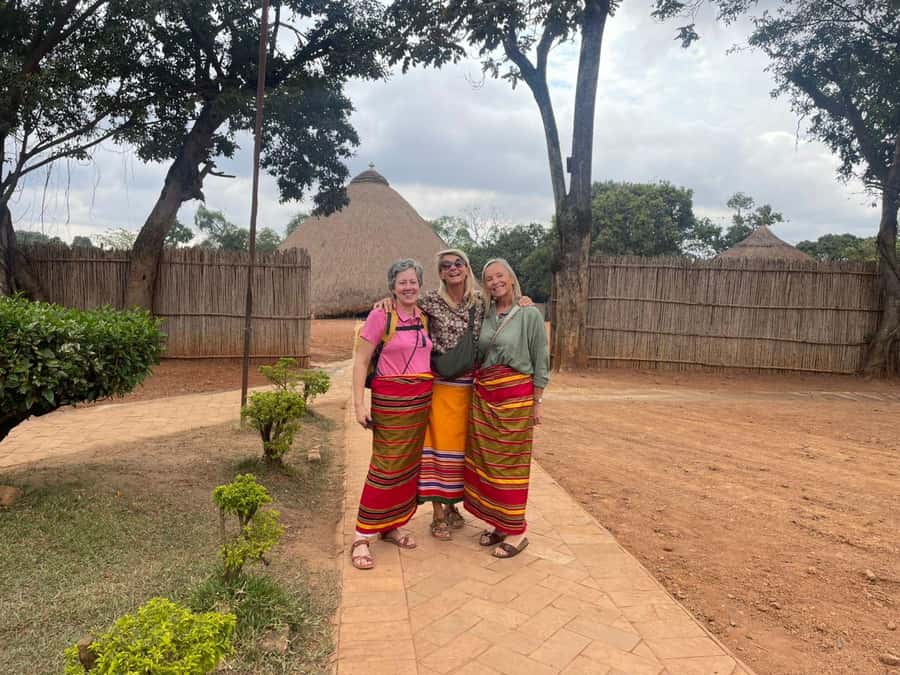 Kampala: Private Guided City Tour with vehicle Transfers - Why a private Kampala tour makes sense