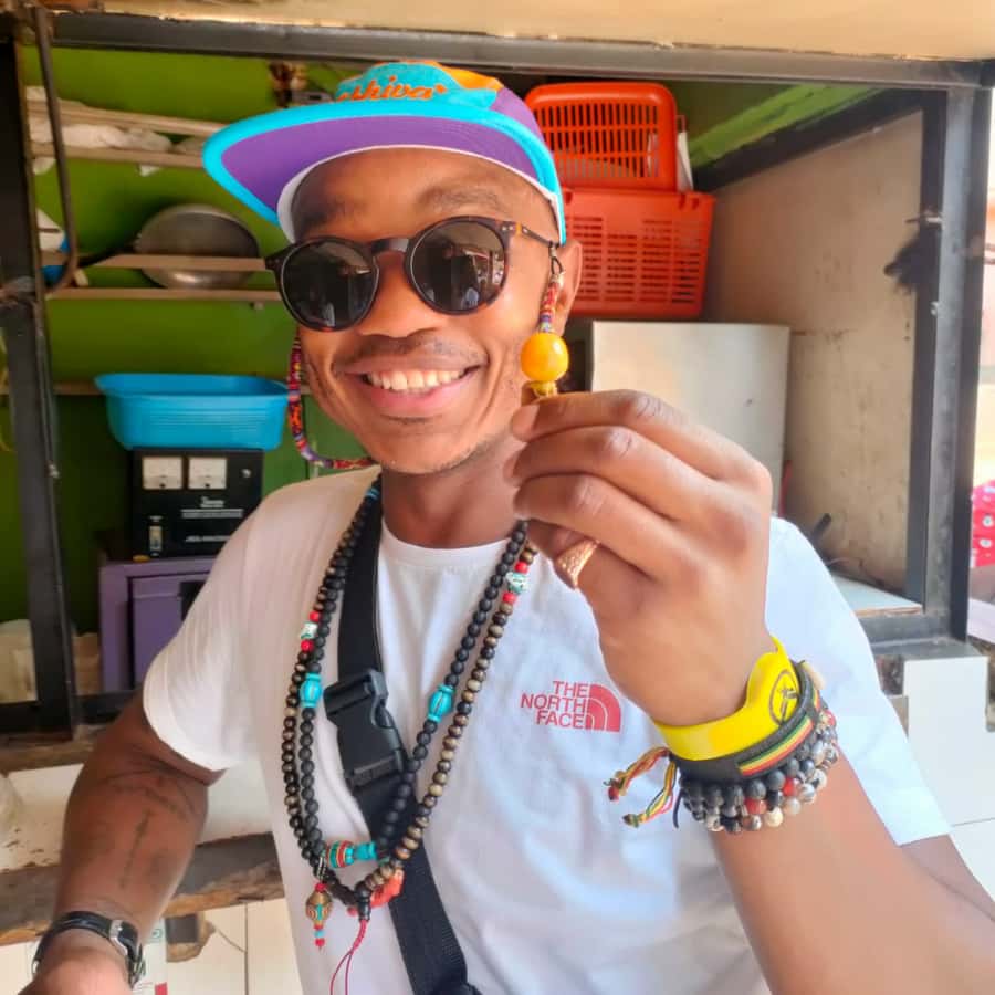 Kampala: Three-Hour Food Tour - Ugaroll and the first warm rolex
