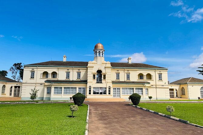 Safe Motorbike Tour in Kampala (Boda Boda Tour) - Seeing Buganda’s royal past at Kabaka’s Palace